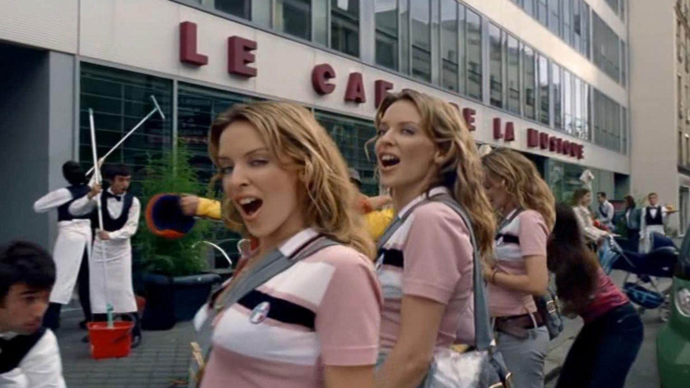 Son Dönemin Müzik Videoları (2000 – 2012) görsel 0