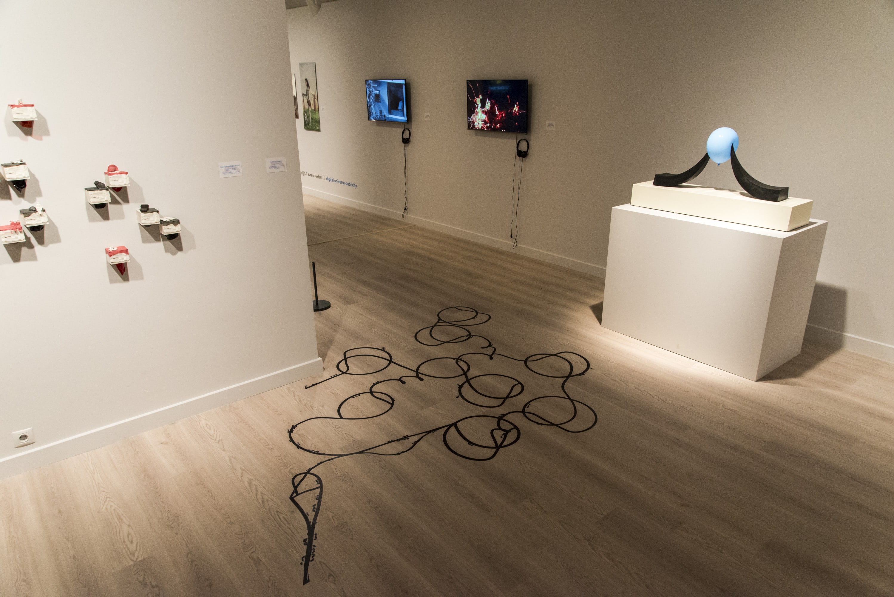 Karşılaşmalar galeri 17