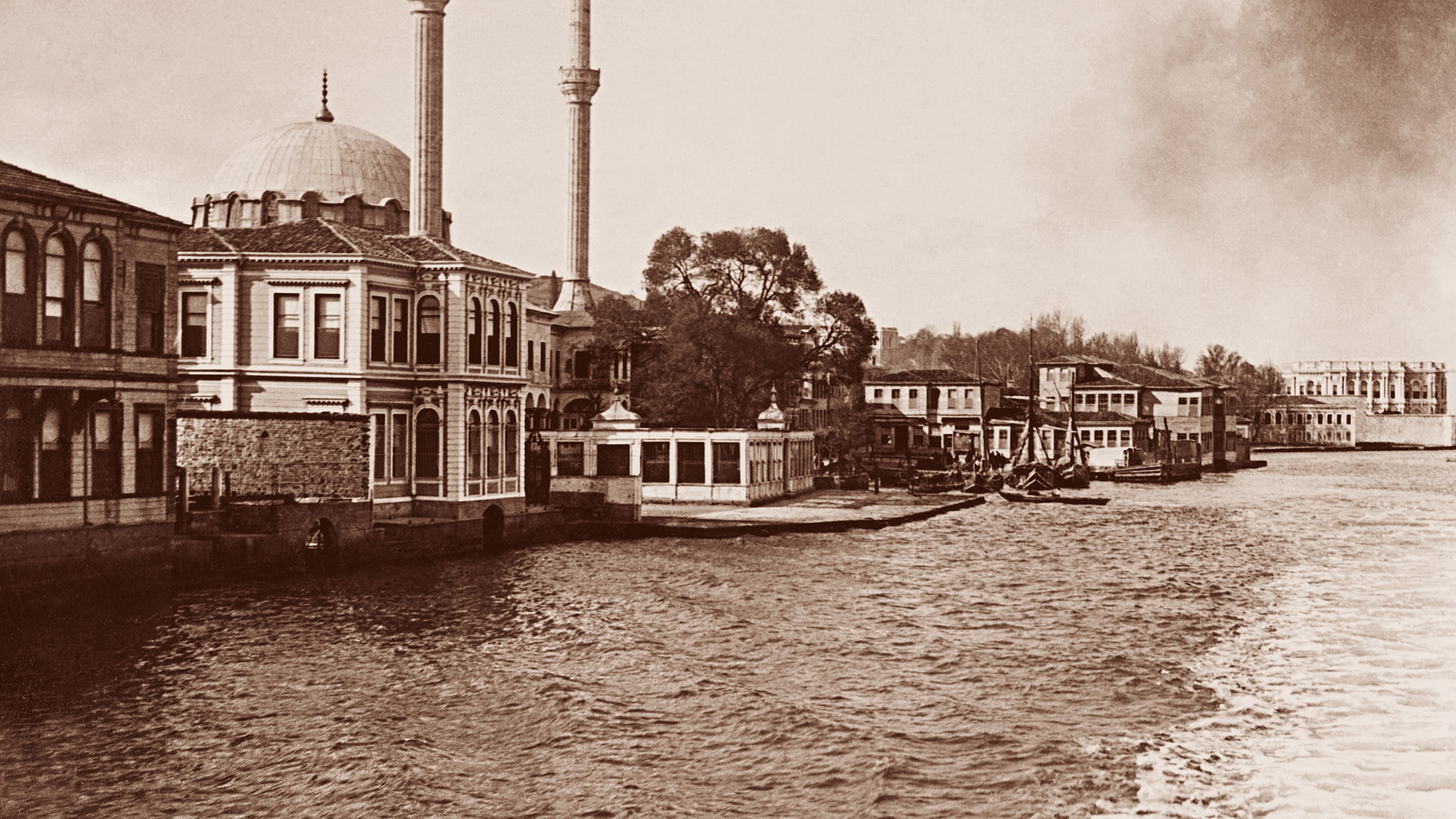 Konstantiniyye'den İstanbul'a görsel 1