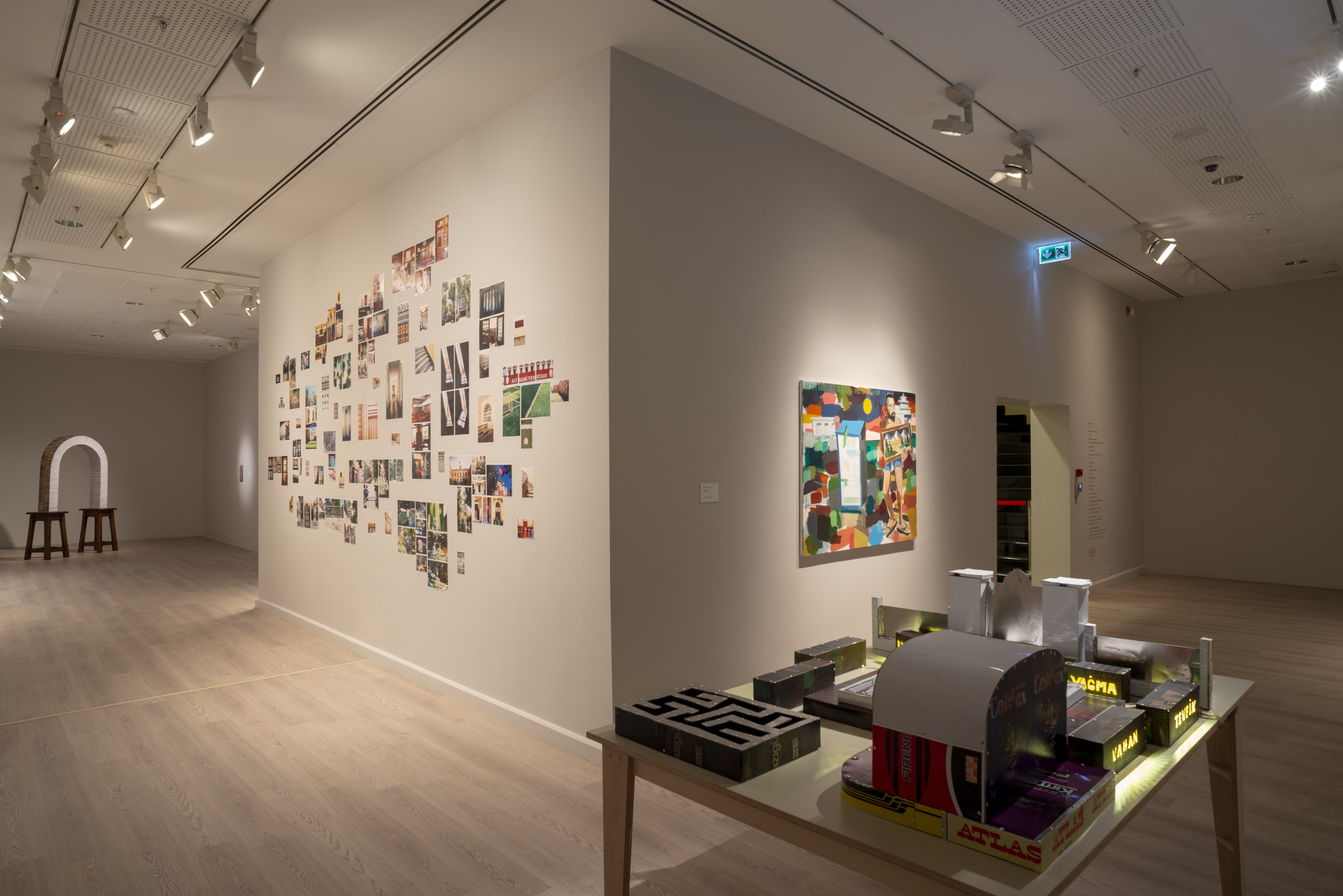 Mektep Meydan Galatasaray  galeri 3