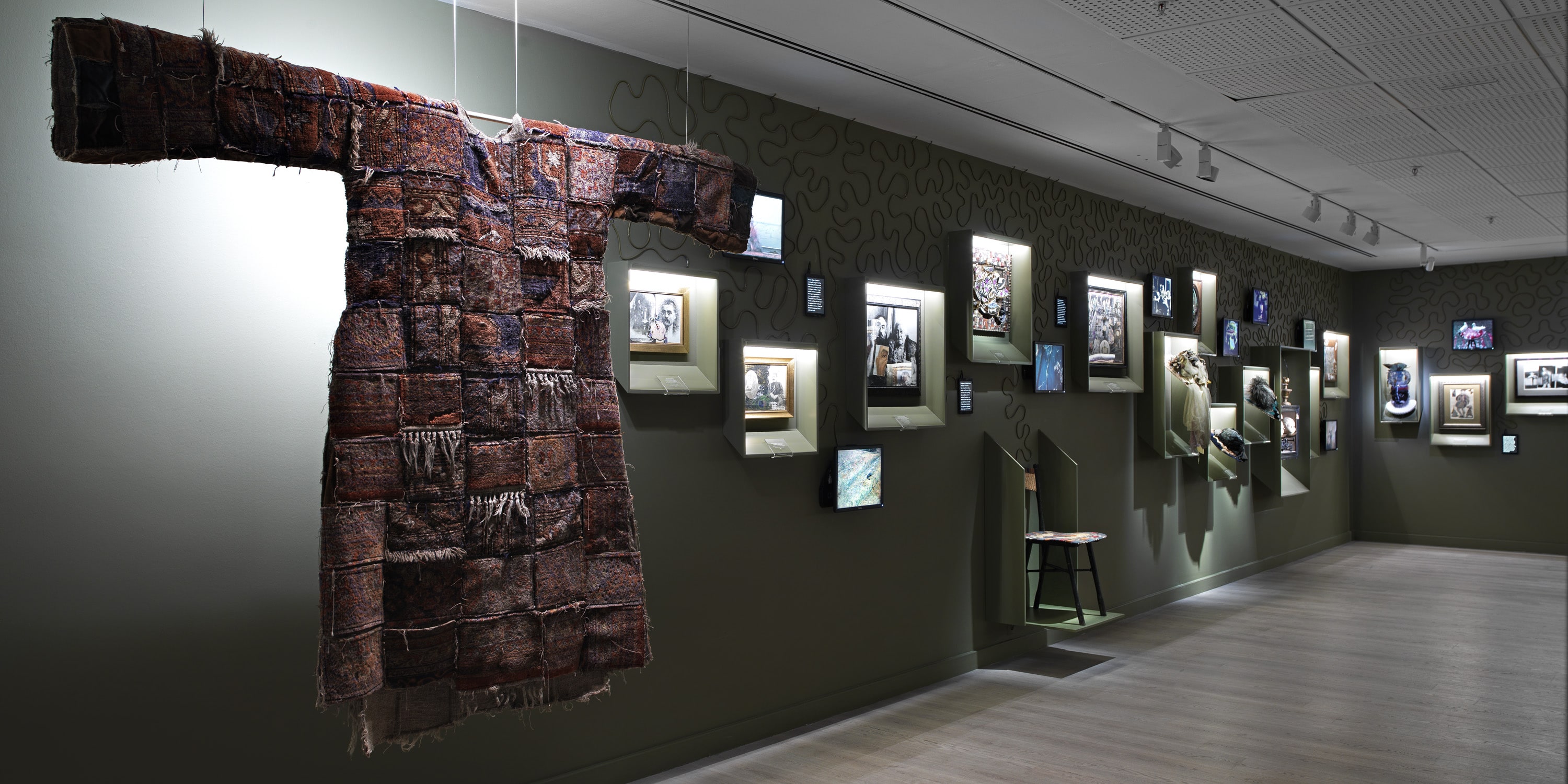 Parajanov <br> Sarkis ile galeri 2