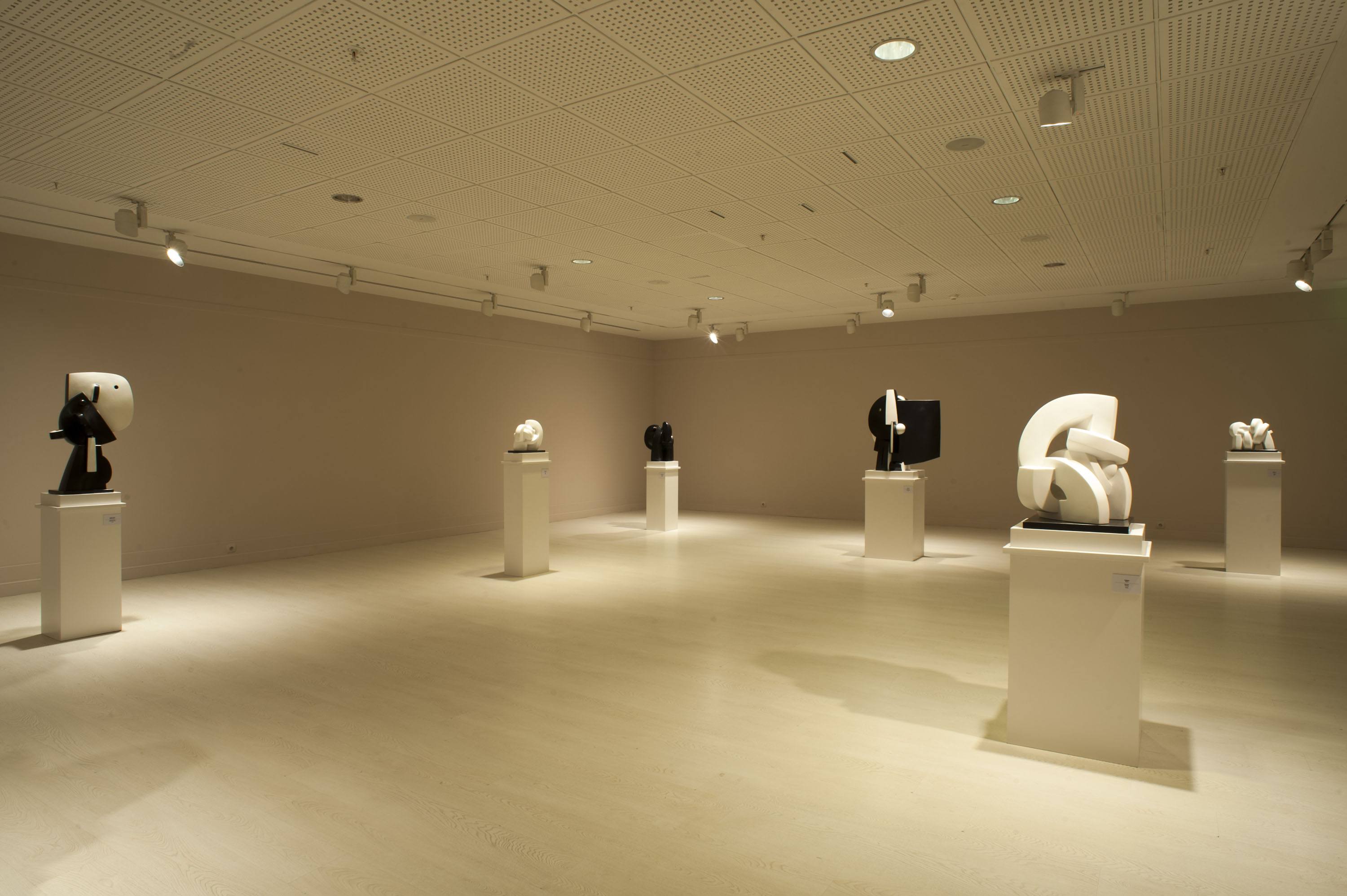 Sophia Vari galeri 4